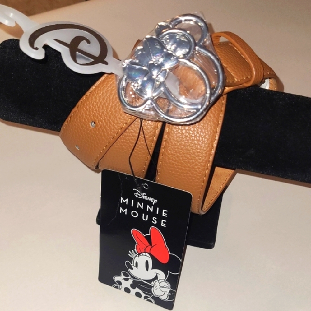Disney Minnie Mouse Tan and Silver Belt Buckle - Picture 1 of 7